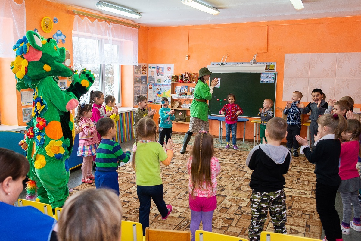 <span style="font-weight: bold;">Экологические уроки прошли в Чернышовском детском саду.</span><br>